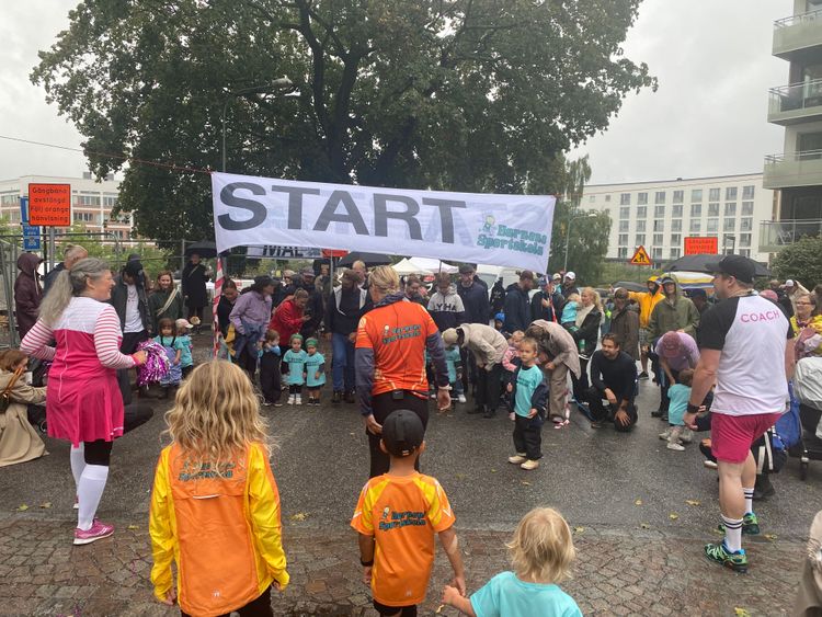 Rörelseglädje och personligt pepp på Sjöstadsdagen – bild 1