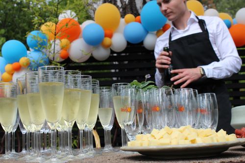 Sommarfest med en kärleksfull överraskning – bild 4