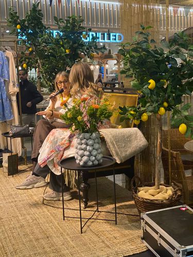 Shoppingkväll i Kvarteret Giraffen – en blomstrande vårkväll – bild 5