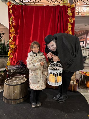 Halloween i Skogås Centrum – bild 5
